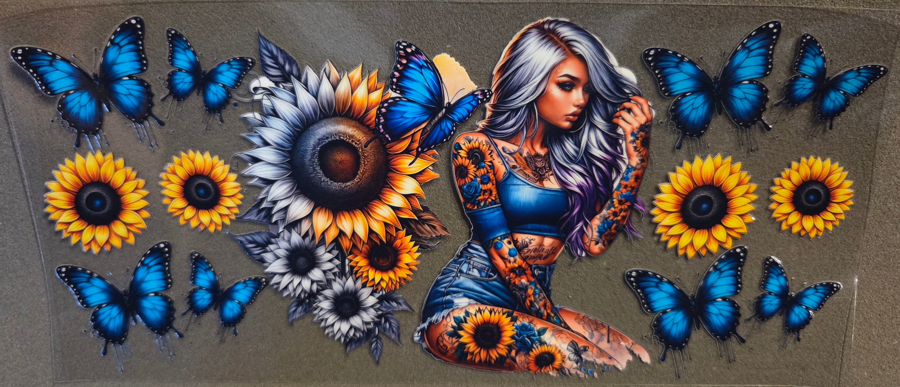 BLUE TATOO GIRL
