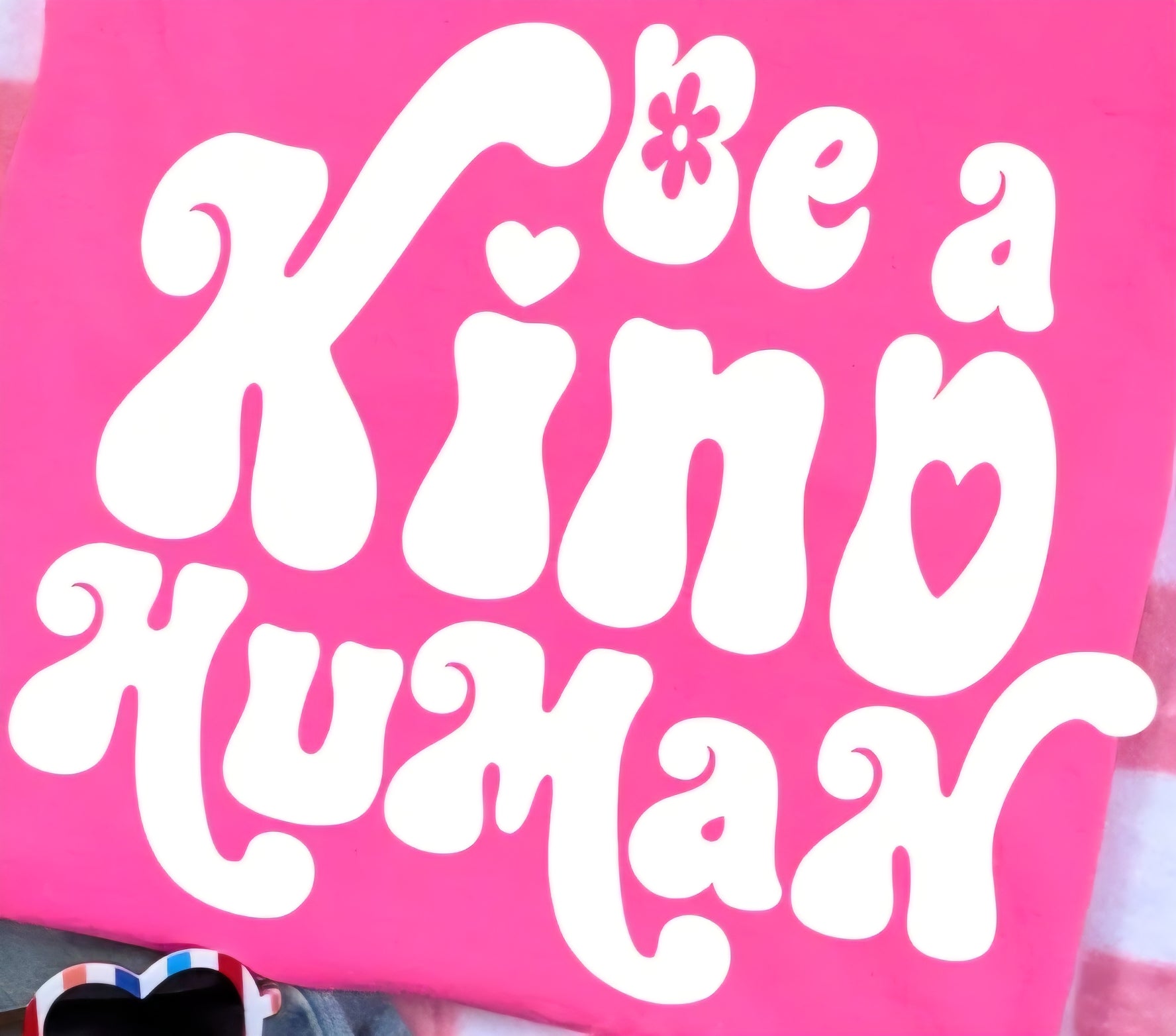 BE A KIND HUMAN