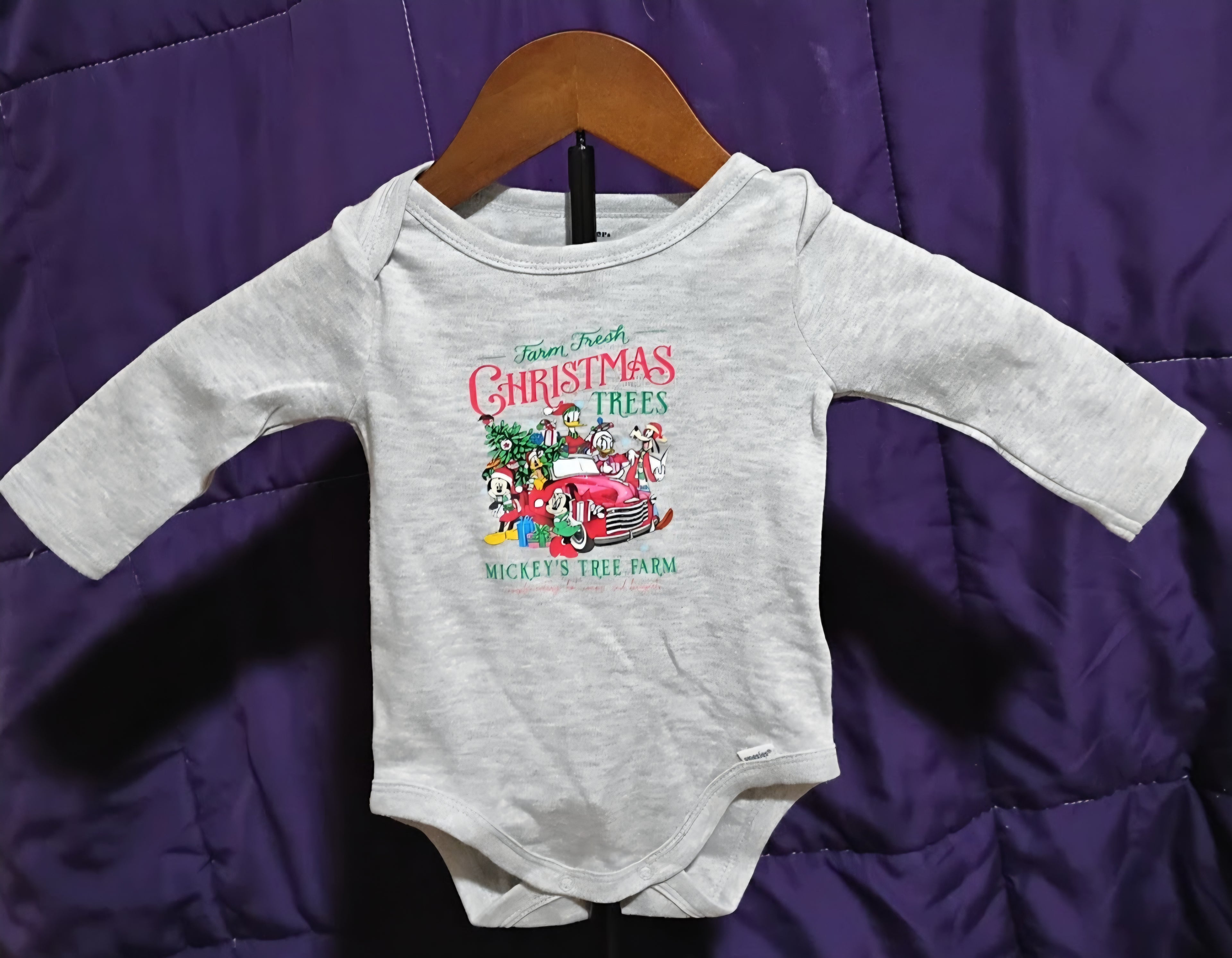 MICKEY'S TREE FARM ONSIE (CHRISTMAS)